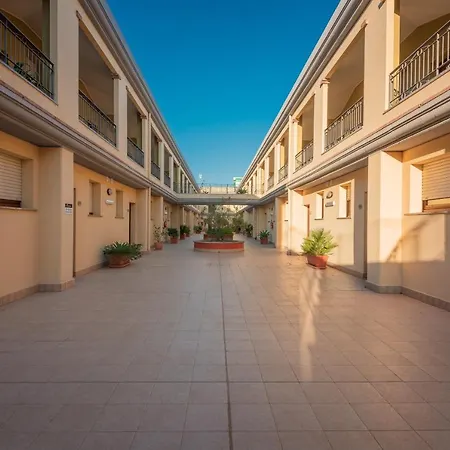 Le Fontane With Shared Pool Διαμέρισμα *